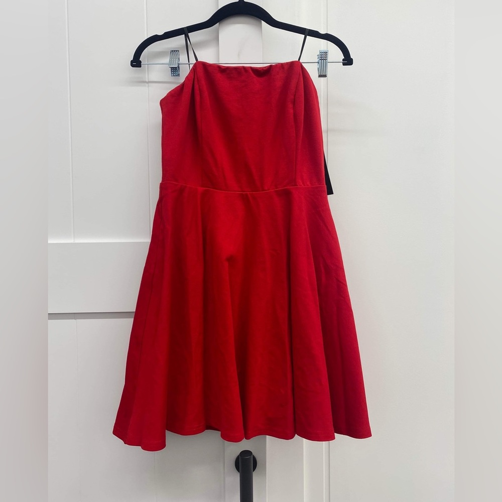 Strapless dress